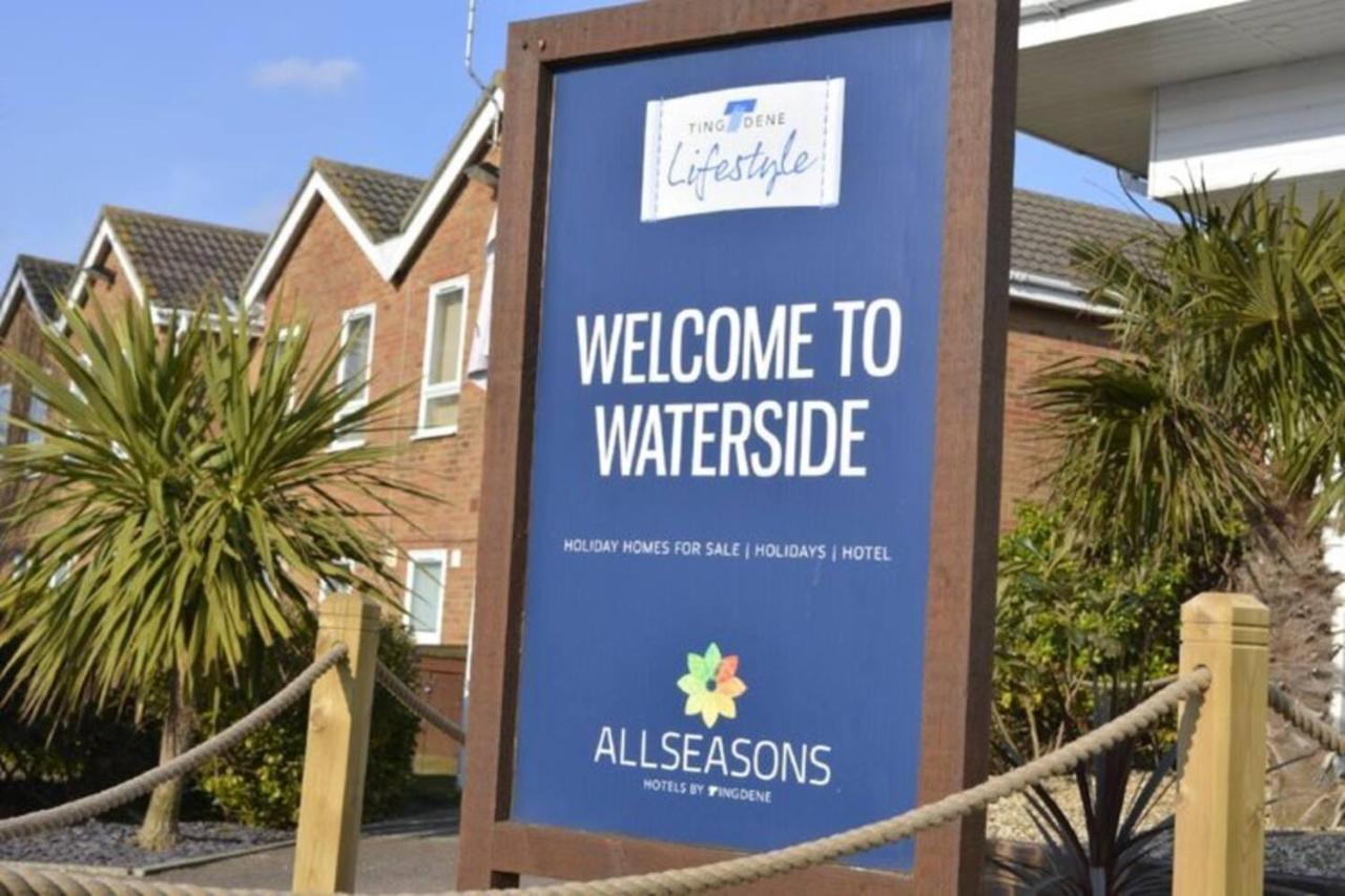 Villa Sea View 3-Bed Heated Pool Eat Bar Kids Park Lowestoft Bagian luar foto