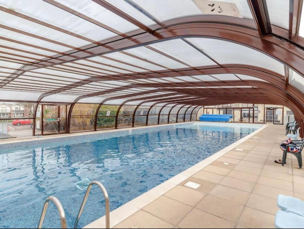Villa Sea View 3-Bed Heated Pool Eat Bar Kids Park Lowestoft Bagian luar foto