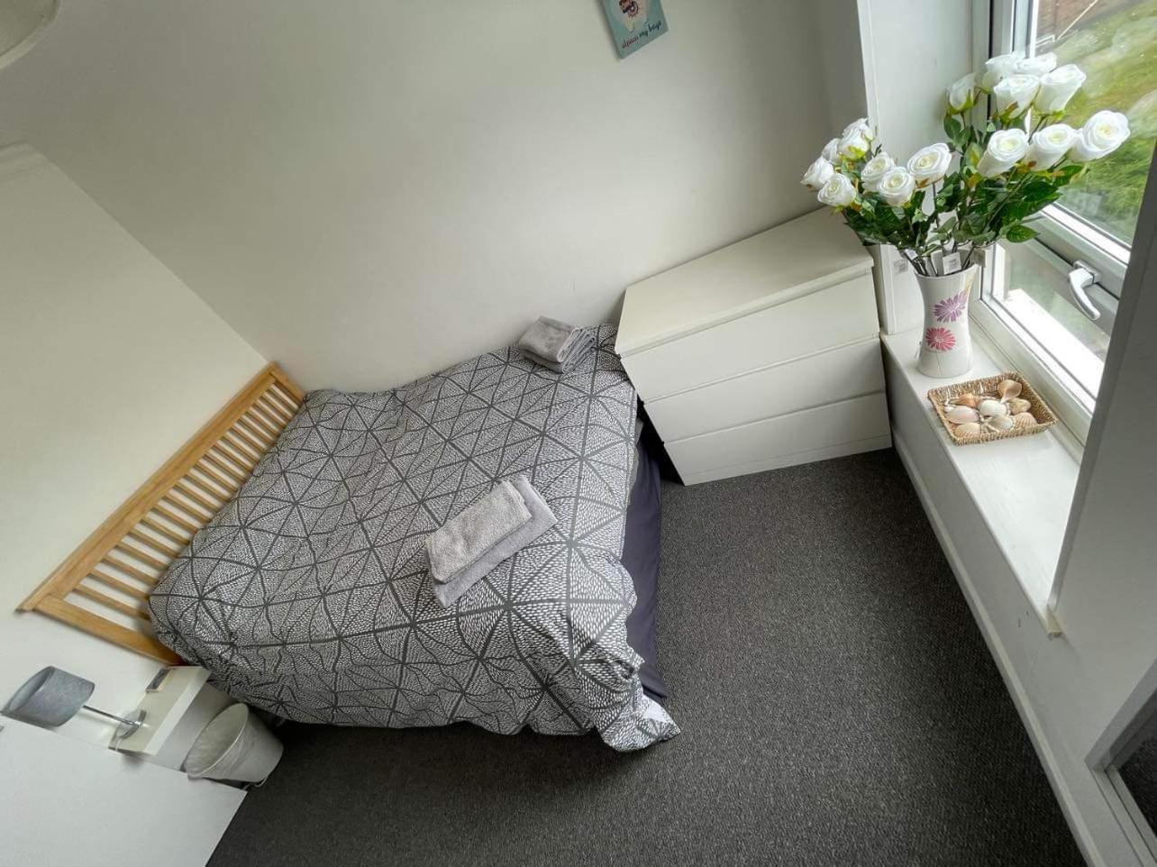 Villa Sea View 3-Bed Heated Pool Eat Bar Kids Park Lowestoft Bagian luar foto